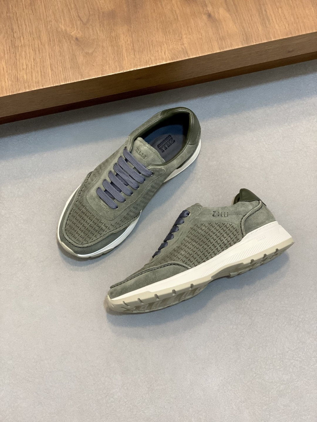 Zilli Textured Lace-Up Sneakers — front