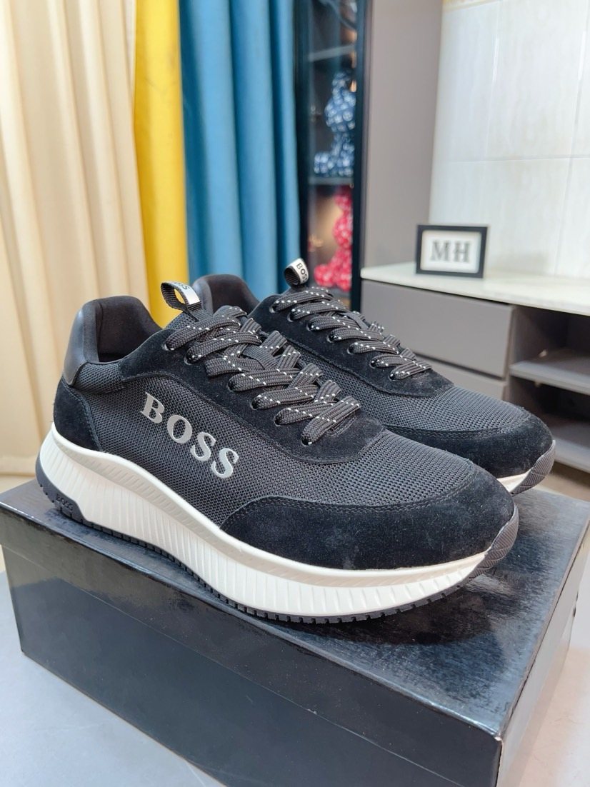 Hugo Boss Panelled Low-Top Sneakers — front