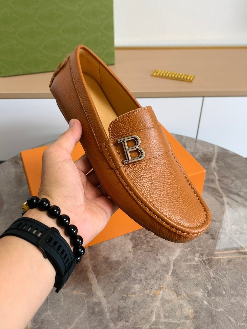 Men's Metal-Accent Loafers — model
