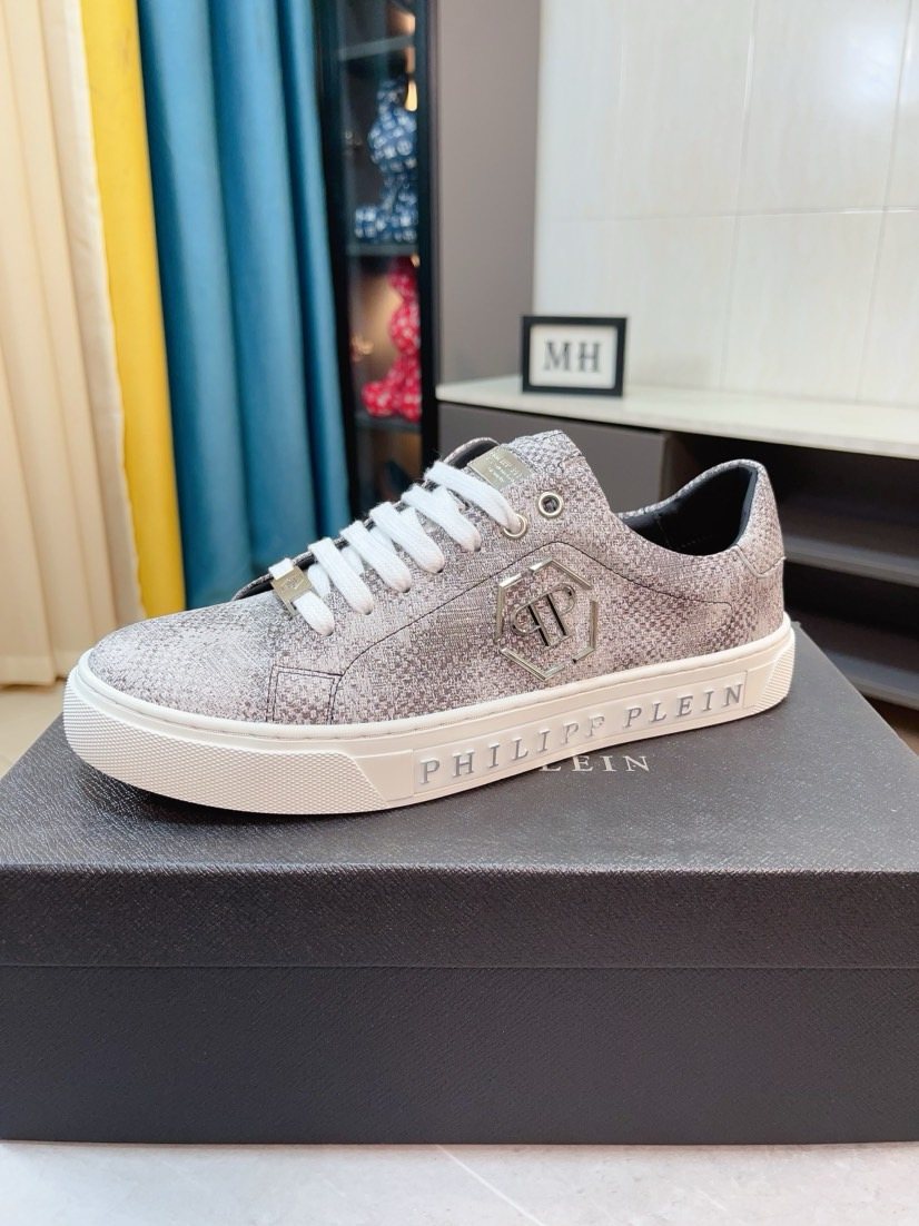 PHILIPP PLEIN Textured Low-Top Sneakers — front