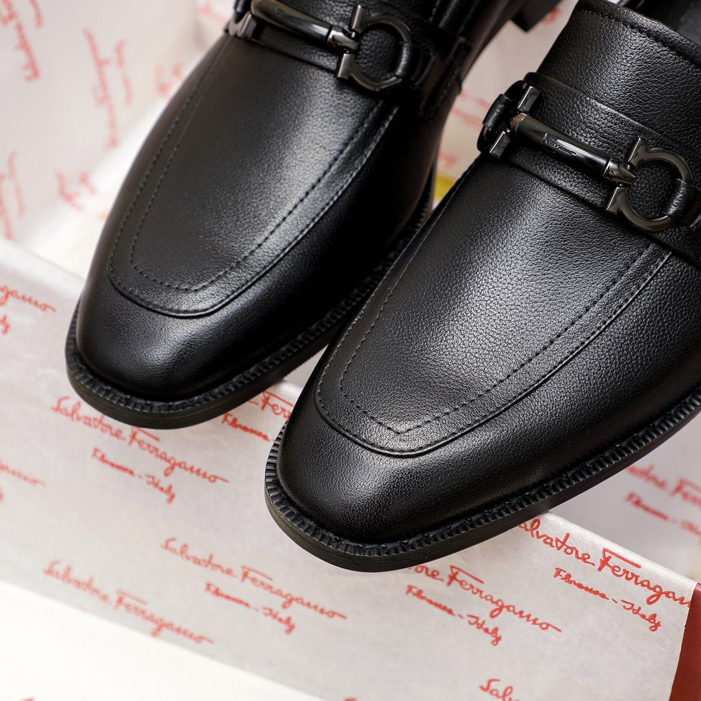 Salvatore Ferragamo Black Buckle Loafers — detail