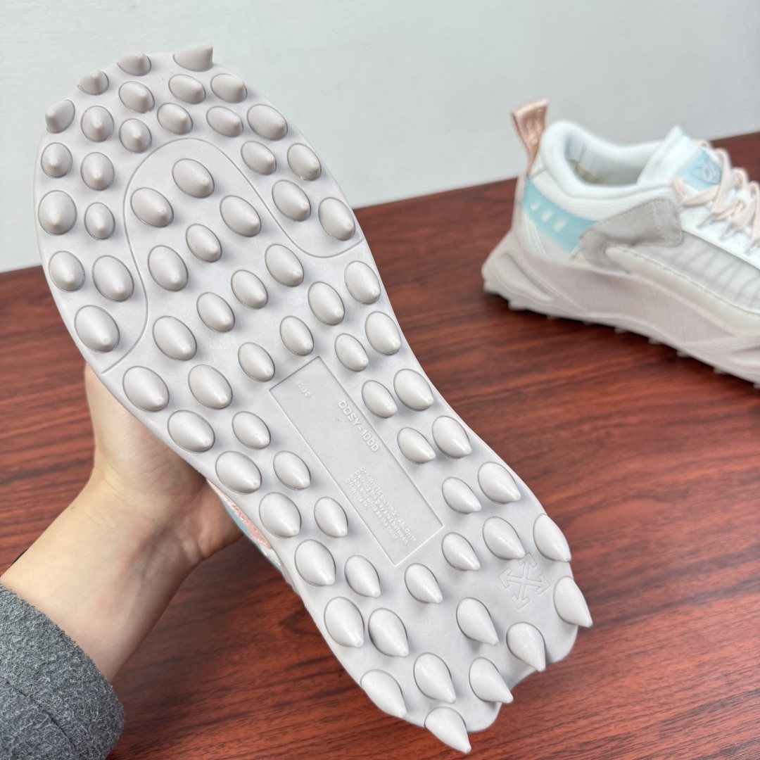 Off-White ODSY-1000 Chunky Sneakers — detail