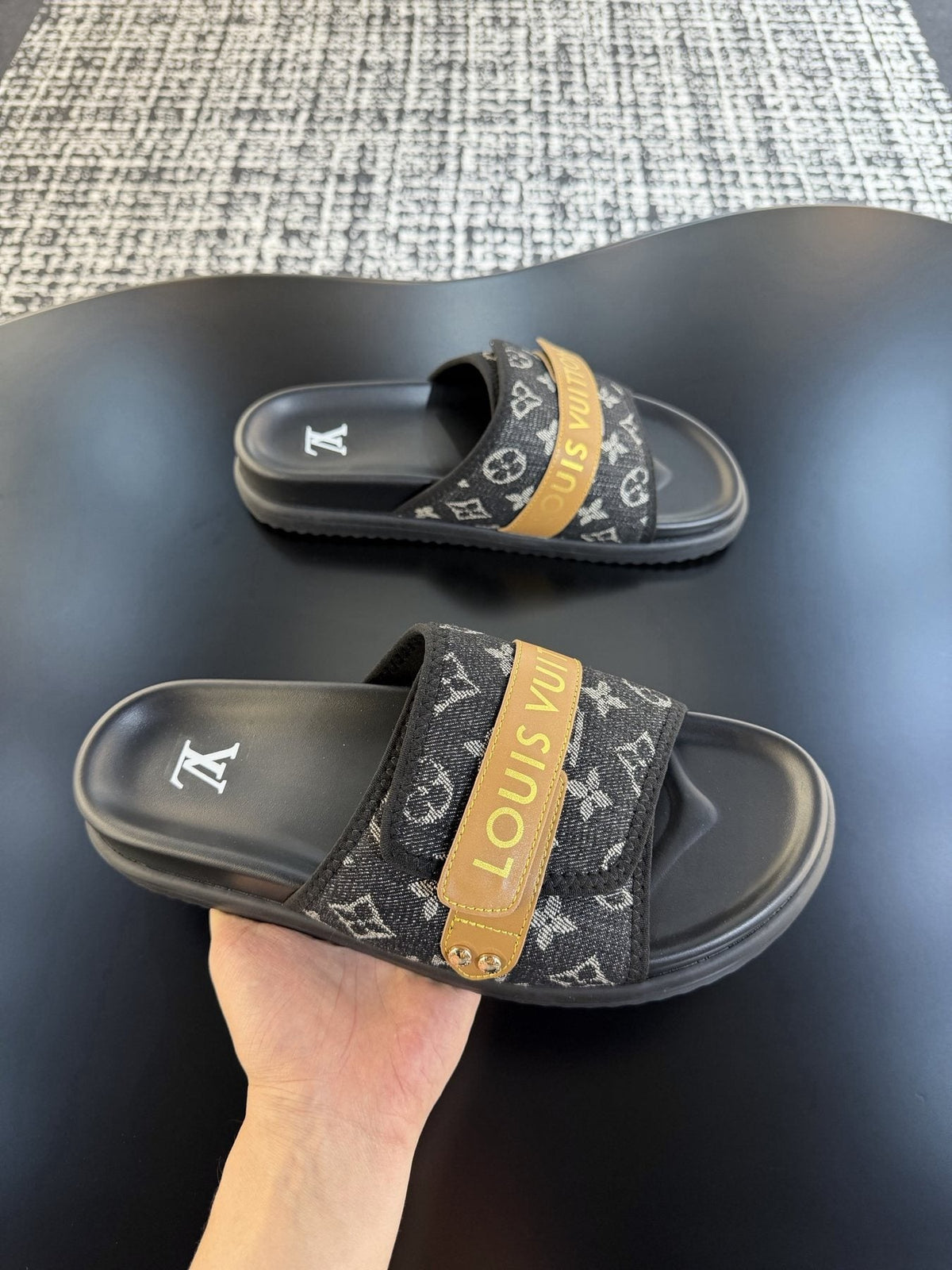 Louis Vuitton Patterned Strap Slide Sandals — model