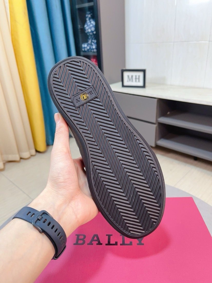 BALLY Low-Top Leather Sneakers — back