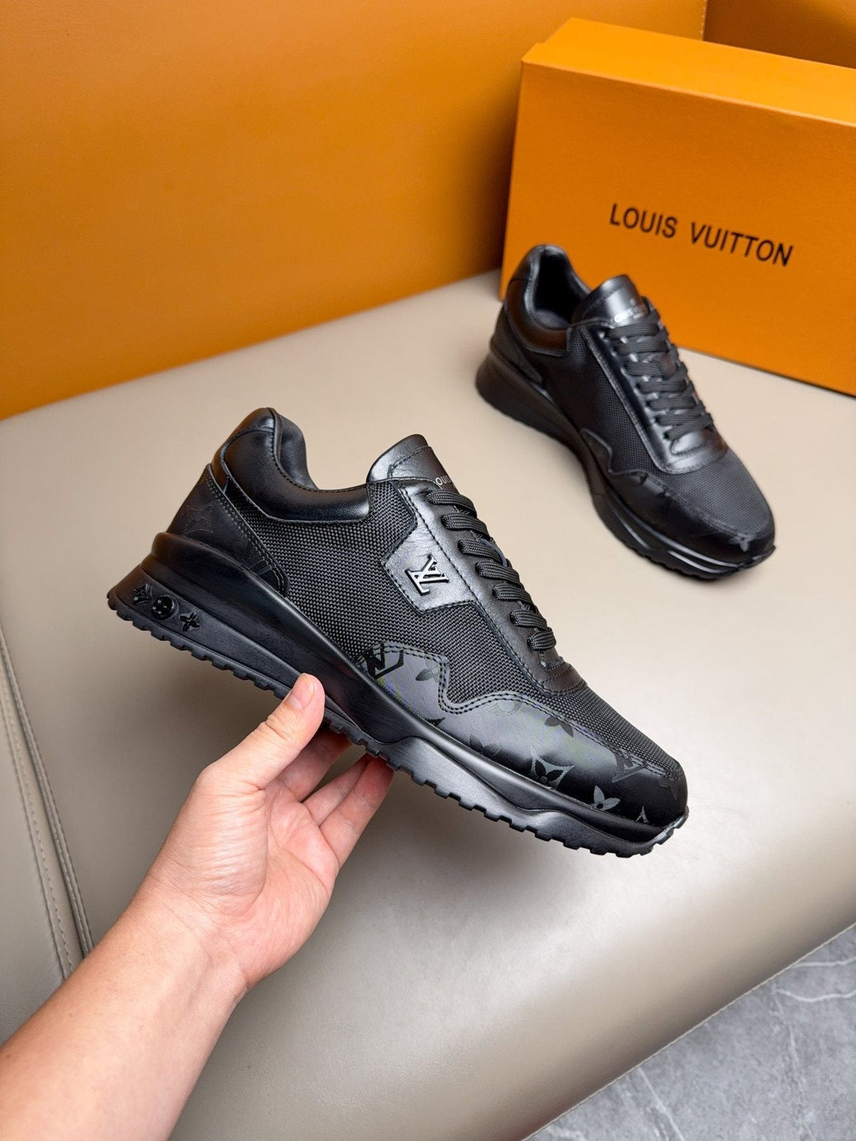 Louis Vuitton Patterned Low-Top Sneakers — front