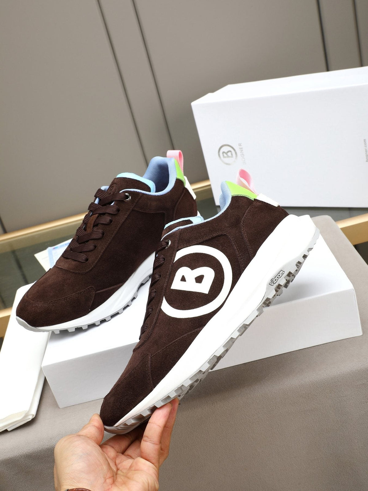 BOGNER B Emblem Low-Top Sneakers — model
