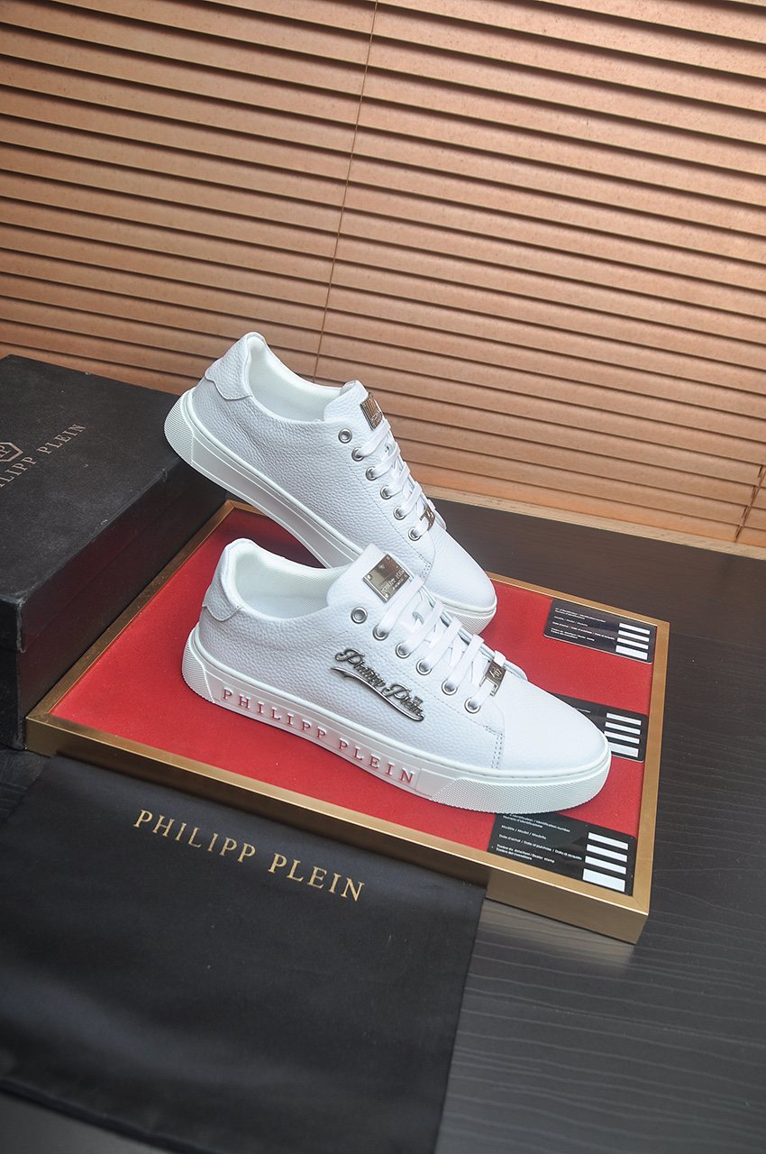 Philipp Plein Low-Top Lace-Up Sneakers — side