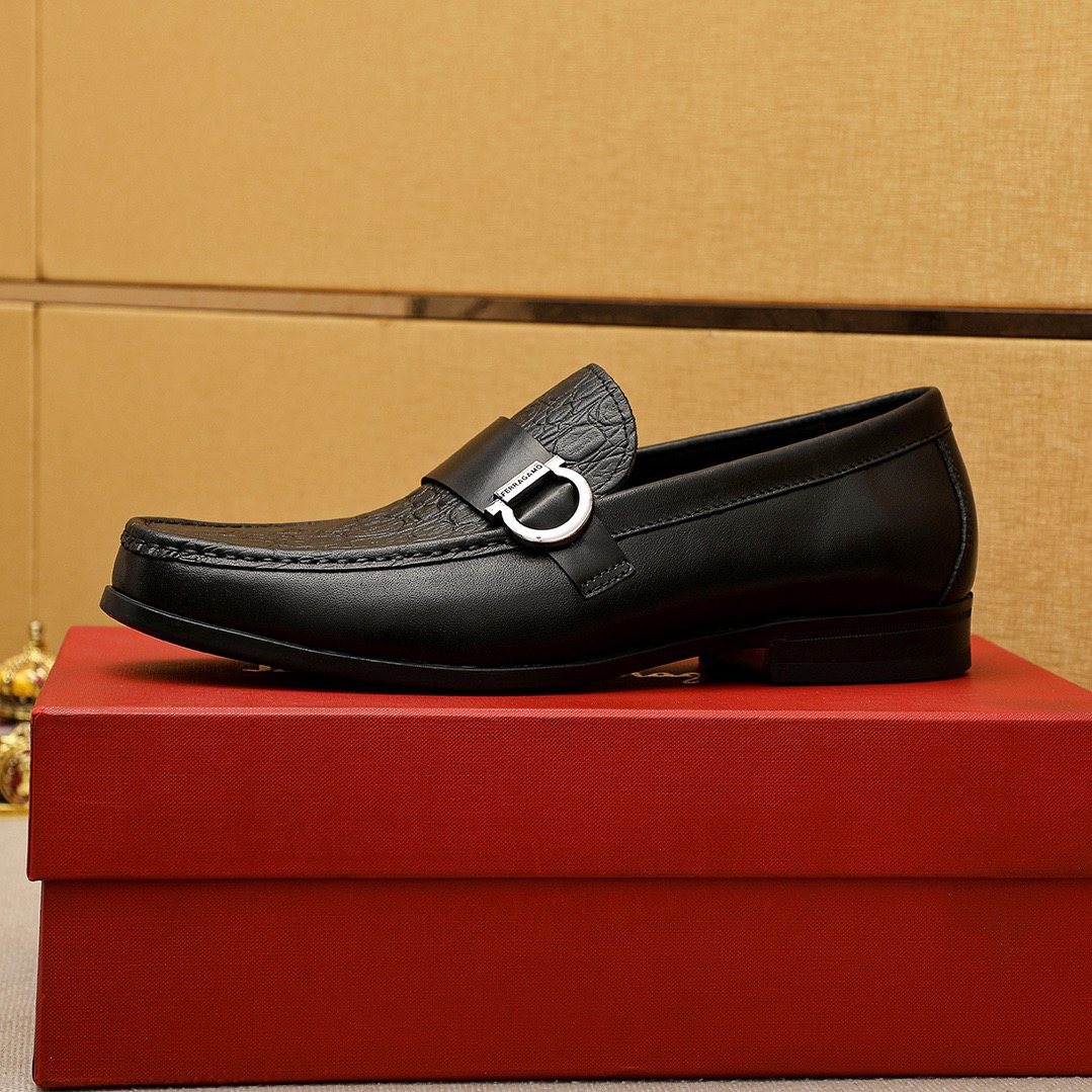 Ferragamo Textured Metal Bit Leather Loafers — detail