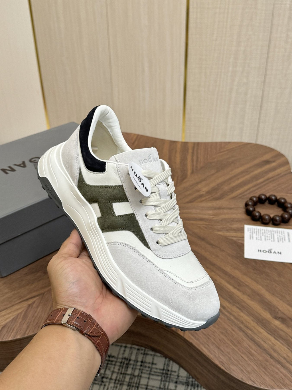 Hogan H-Stripes Platform Sneakers — detail
