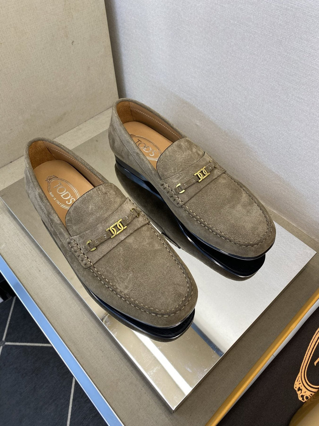 Tod's Gold-Tone Hardware Loafers — front