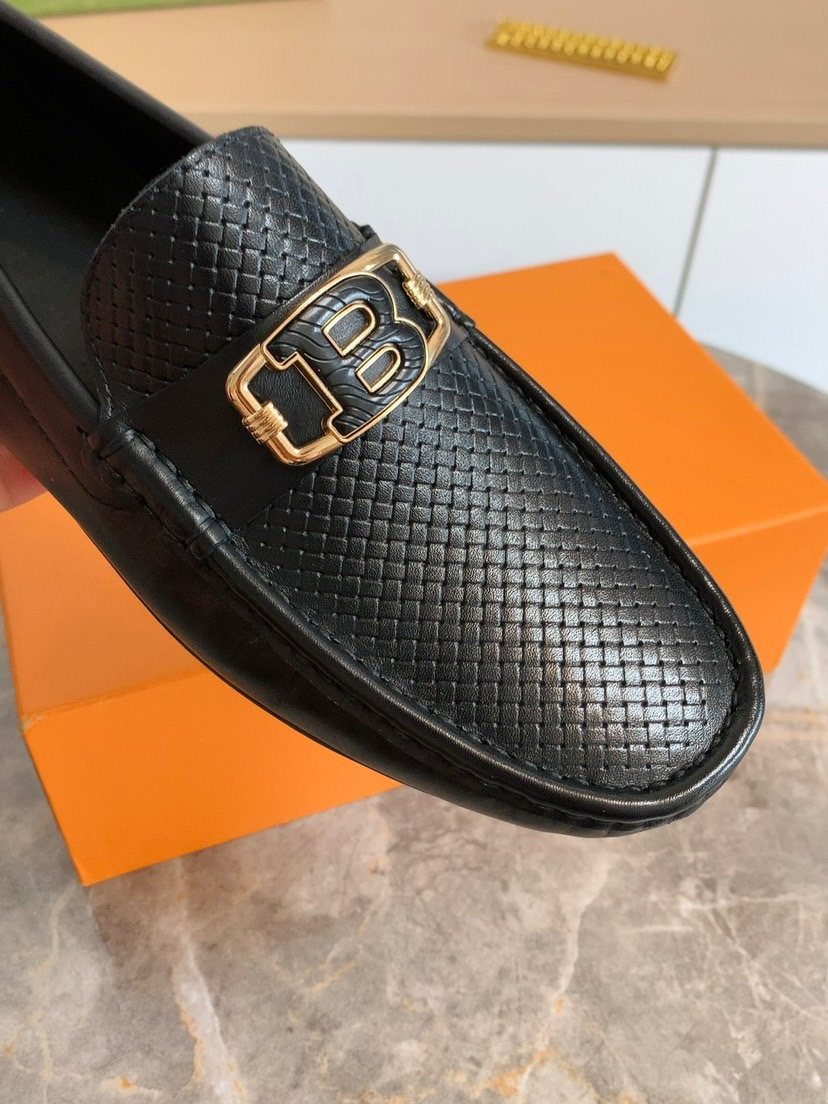 Textured Ornament Loafers — detail