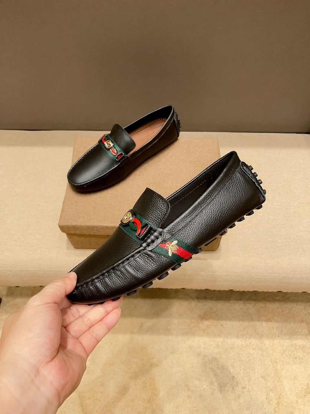 Gucci Web Accent Driving Loafers — front