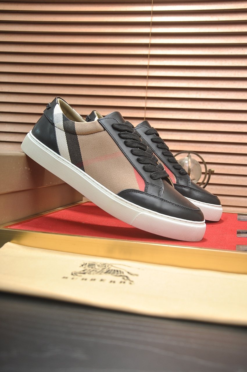 Burberry Plaid Panel Low-Top Sneakers — hero