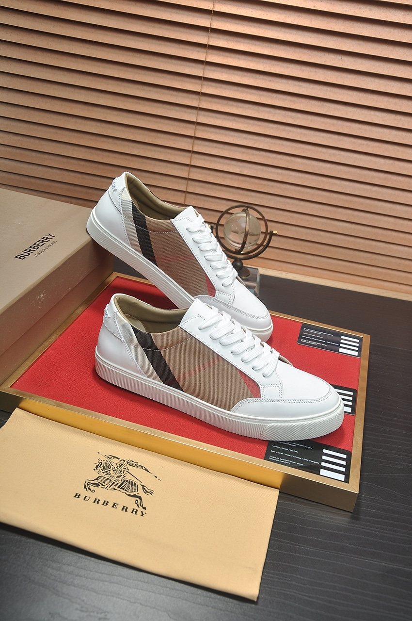 Burberry Plaid Panel Low-Top Sneakers — front