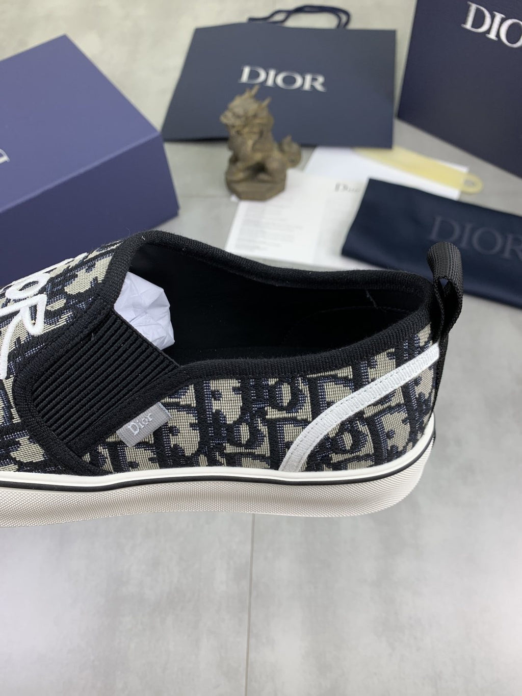 微商相册测试鞋子-Dior Navy Pattern Slip-On Sneakers — detail