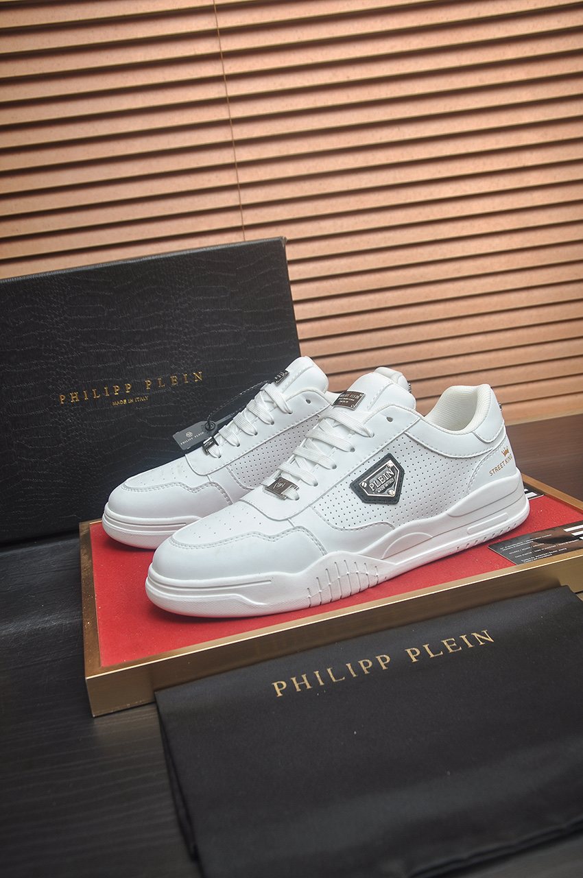 Philipp Plein Paneled Low-Top Sneakers — front