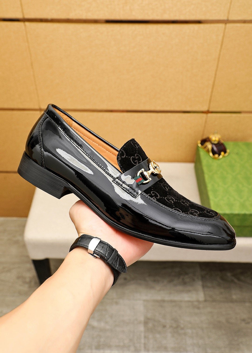 GUCCI Glossy Bit Loafers — model