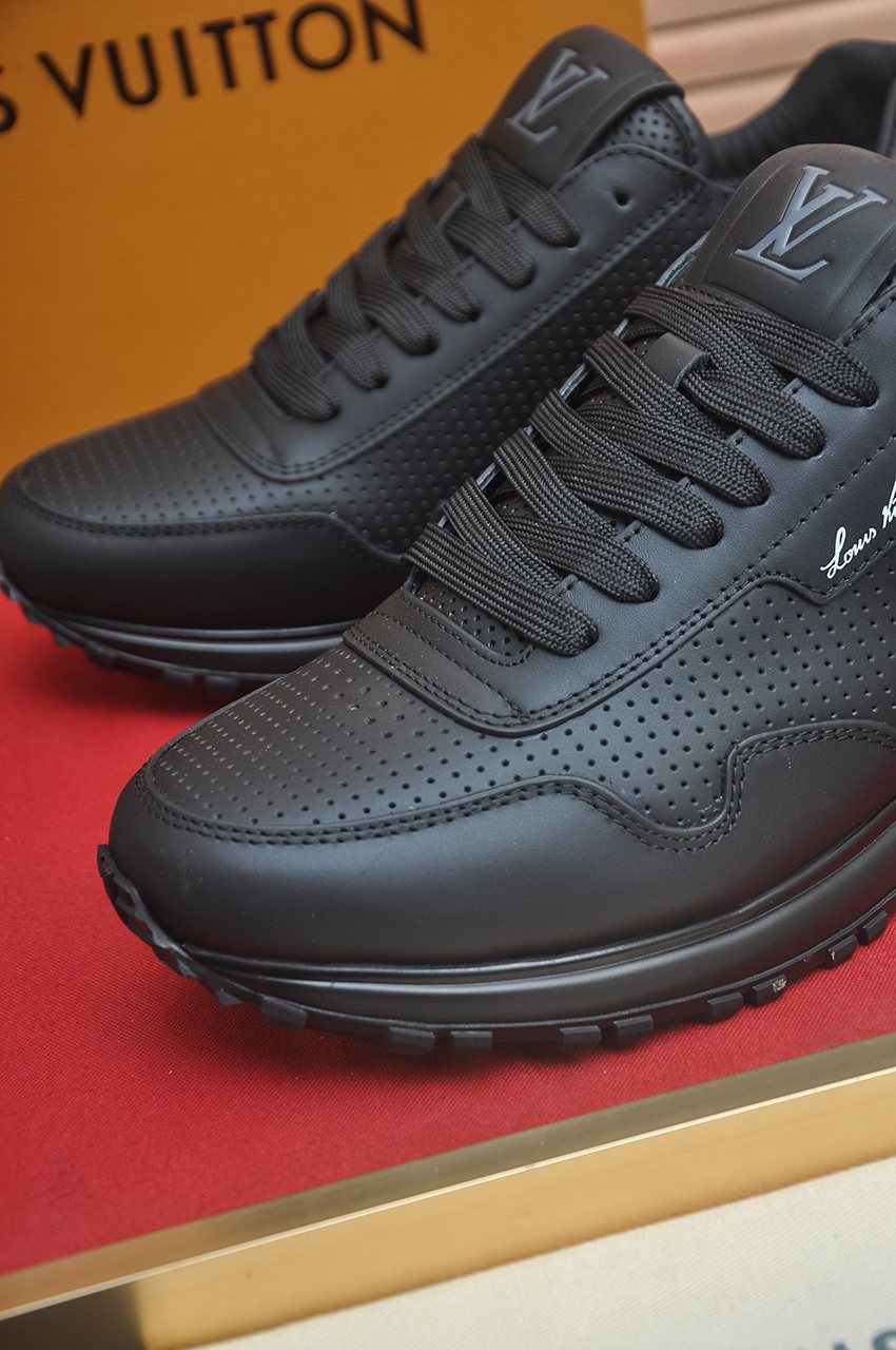 Louis Vuitton Dark Gray Low-Top Sneakers — detail
