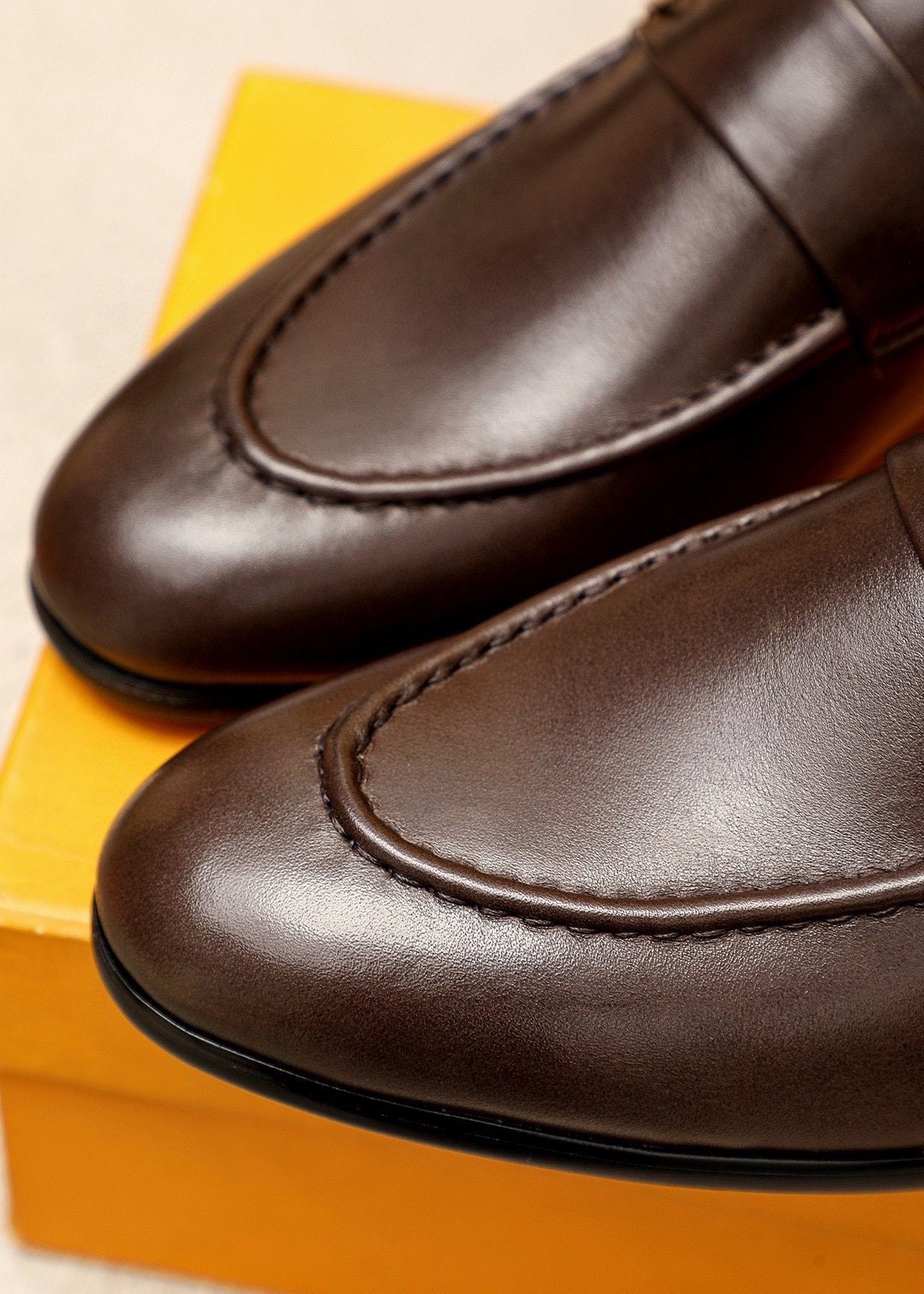 Louis Vuitton Leather Hardware Loafers — detail