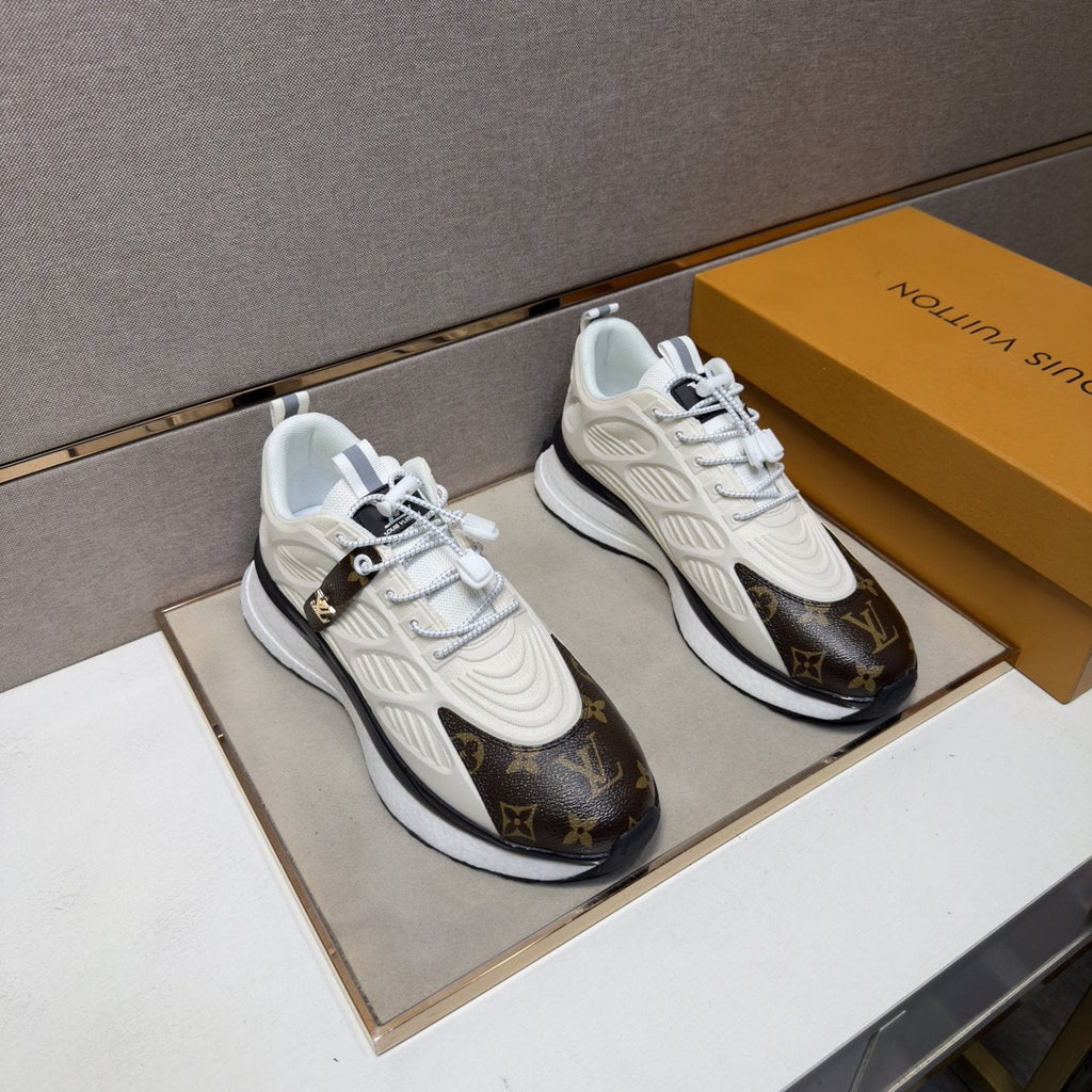 Louis Vuitton Patterned Low-Top Sneakers — hero