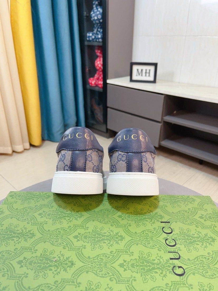 Gucci Monogram Stripe Low-Top Sneakers — back