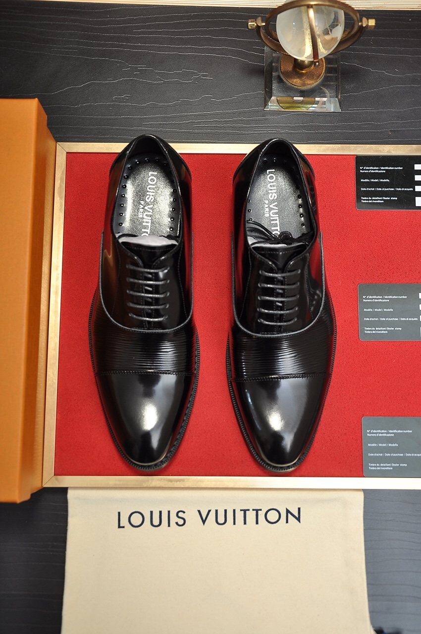 Louis Vuitton Lace-Up Dress Shoes — hero