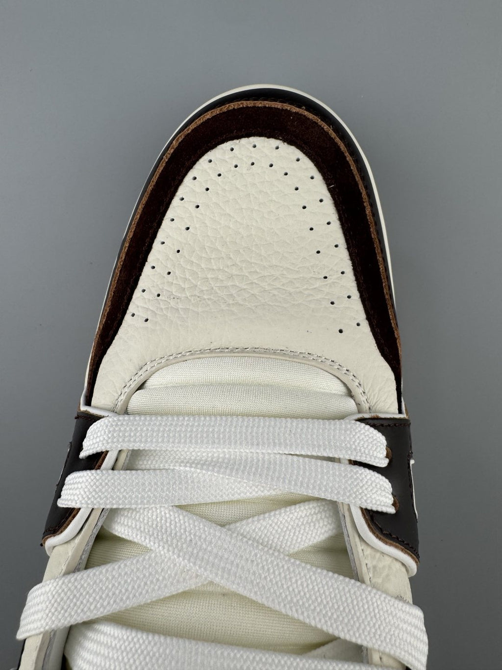 Louis Vuitton White & Black Low-Top Sneakers — detail