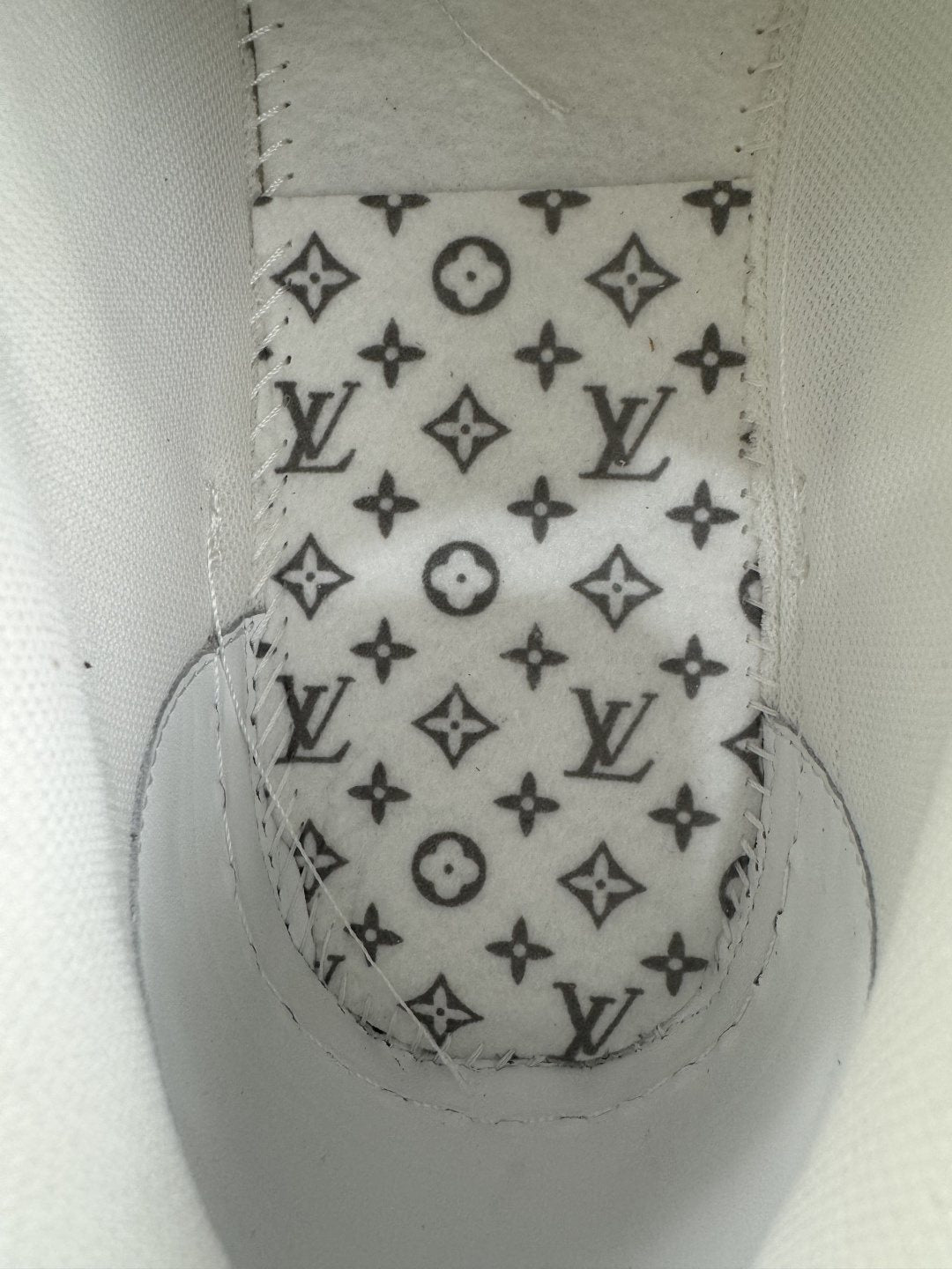 Louis Vuitton White & Black Low-Top Sneakers — detail
