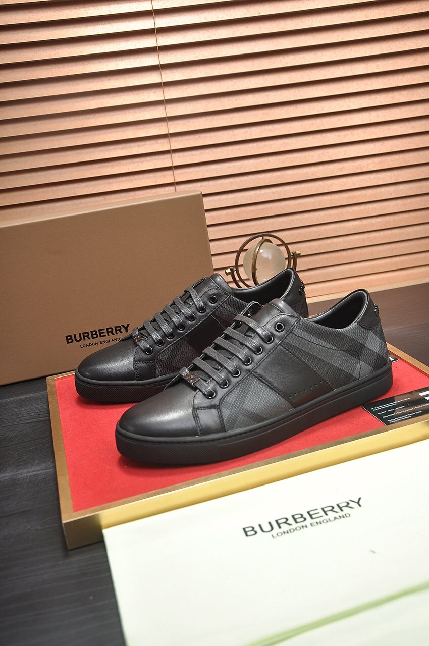 Burberry Check-Panel Low-Top Sneakers — front