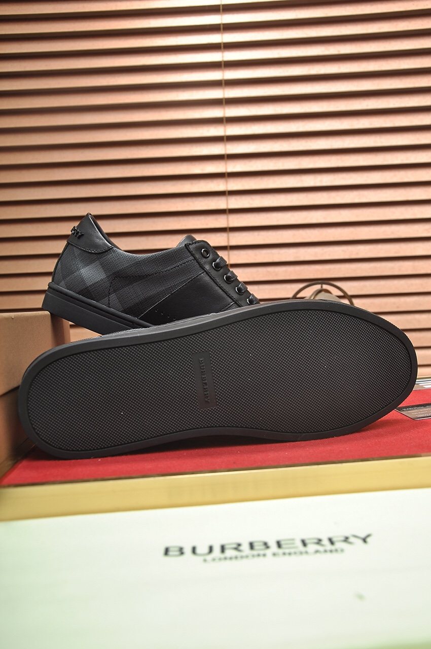 Burberry Check-Panel Low-Top Sneakers — side