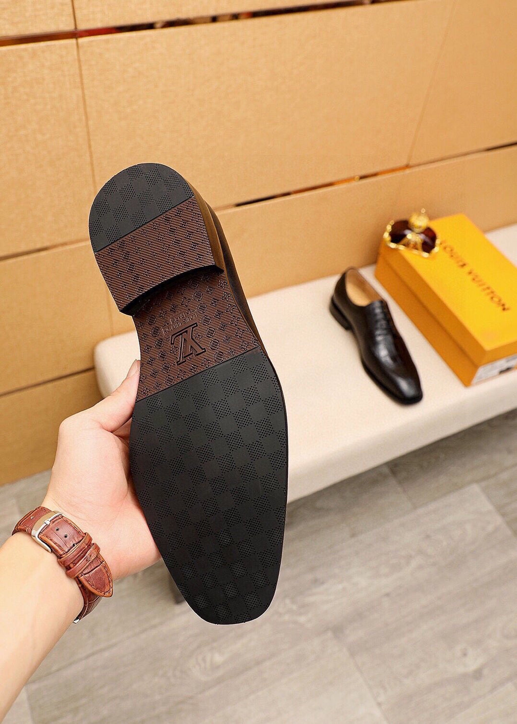 Louis Vuitton Crocodile-Embossed Lace-Up Dress Shoes — detail