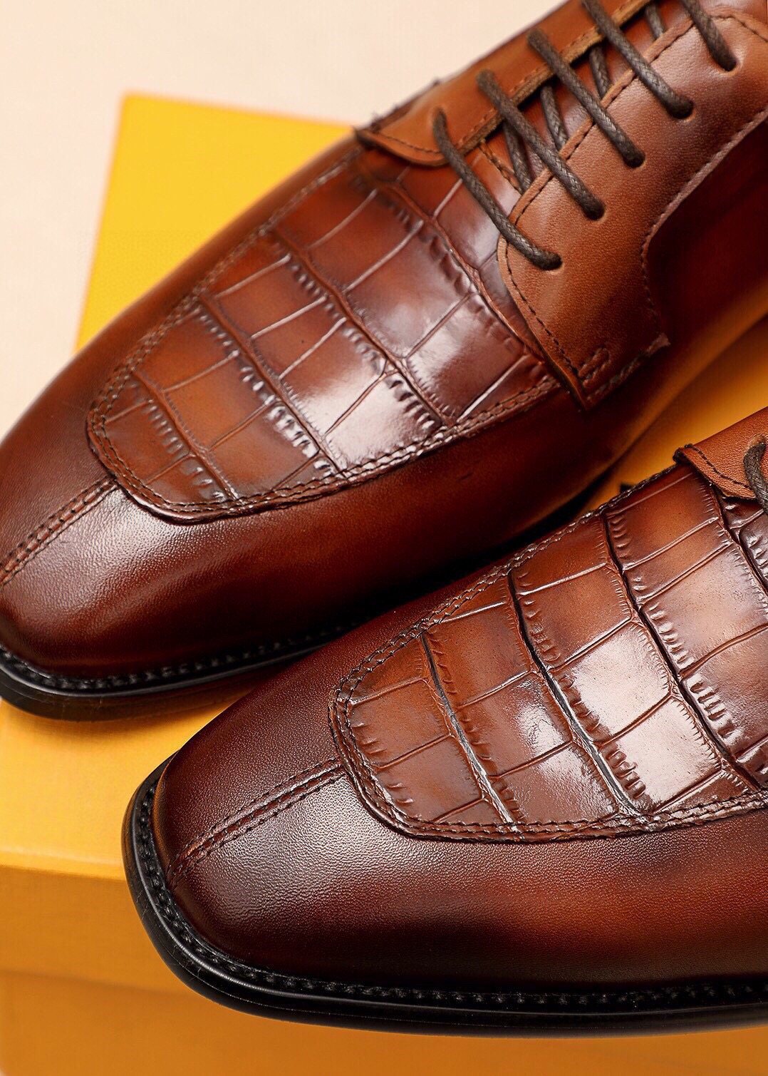 Louis Vuitton Crocodile-Embossed Lace-Up Dress Shoes — detail