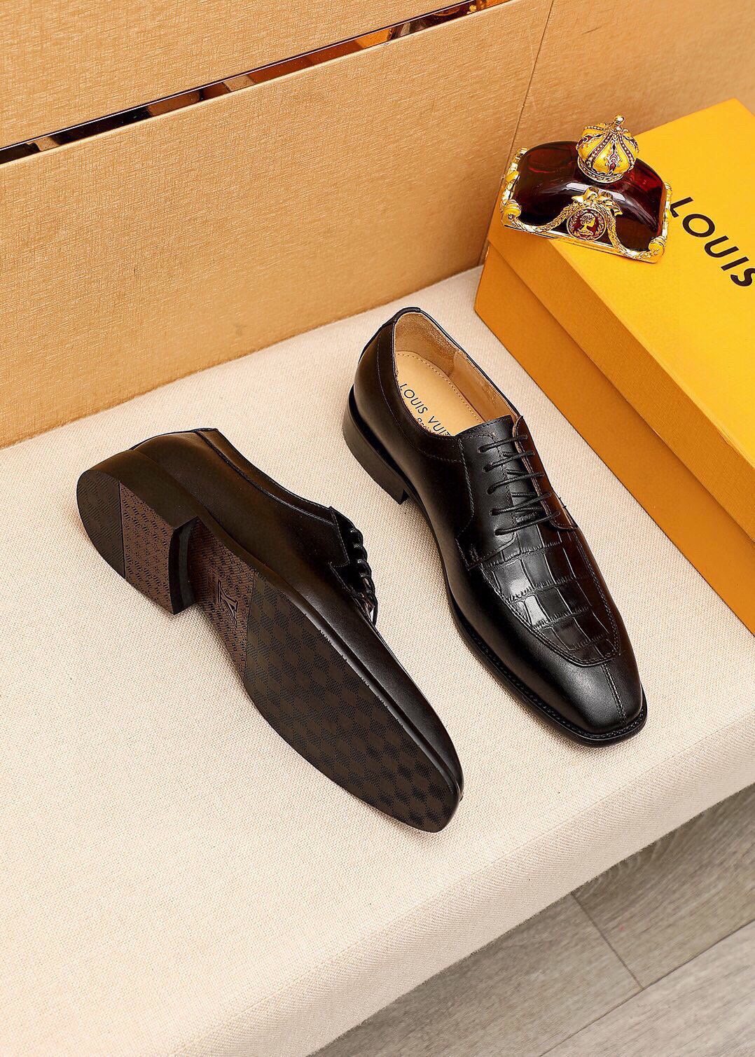 Louis Vuitton Crocodile-Embossed Lace-Up Dress Shoes — model