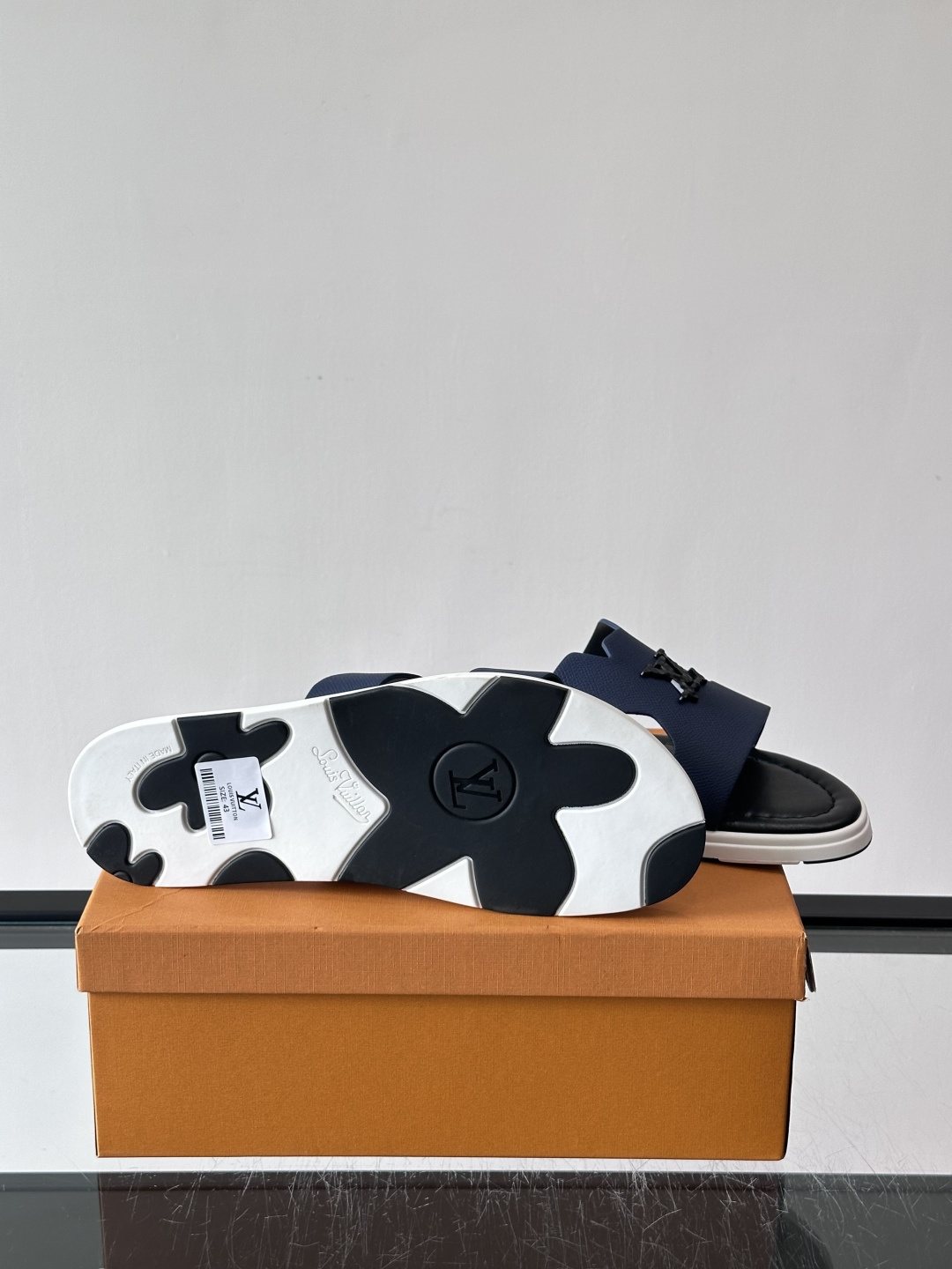 Louis Vuitton Isola Logo Slide Sandals — side