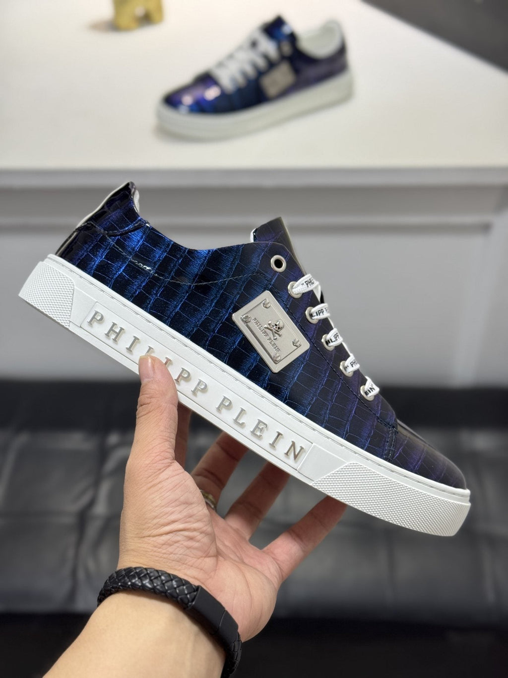 Philipp Plein Textured Low-Top Sneakers — side