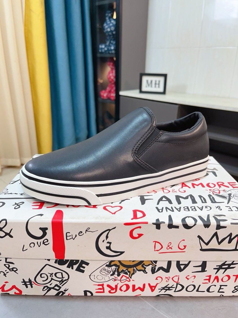 Dolce & Gabbana Striped Sole Slip-On Shoes — side