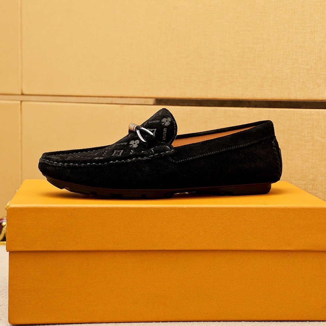 Louis Vuitton Embossed Hardware Loafers — side