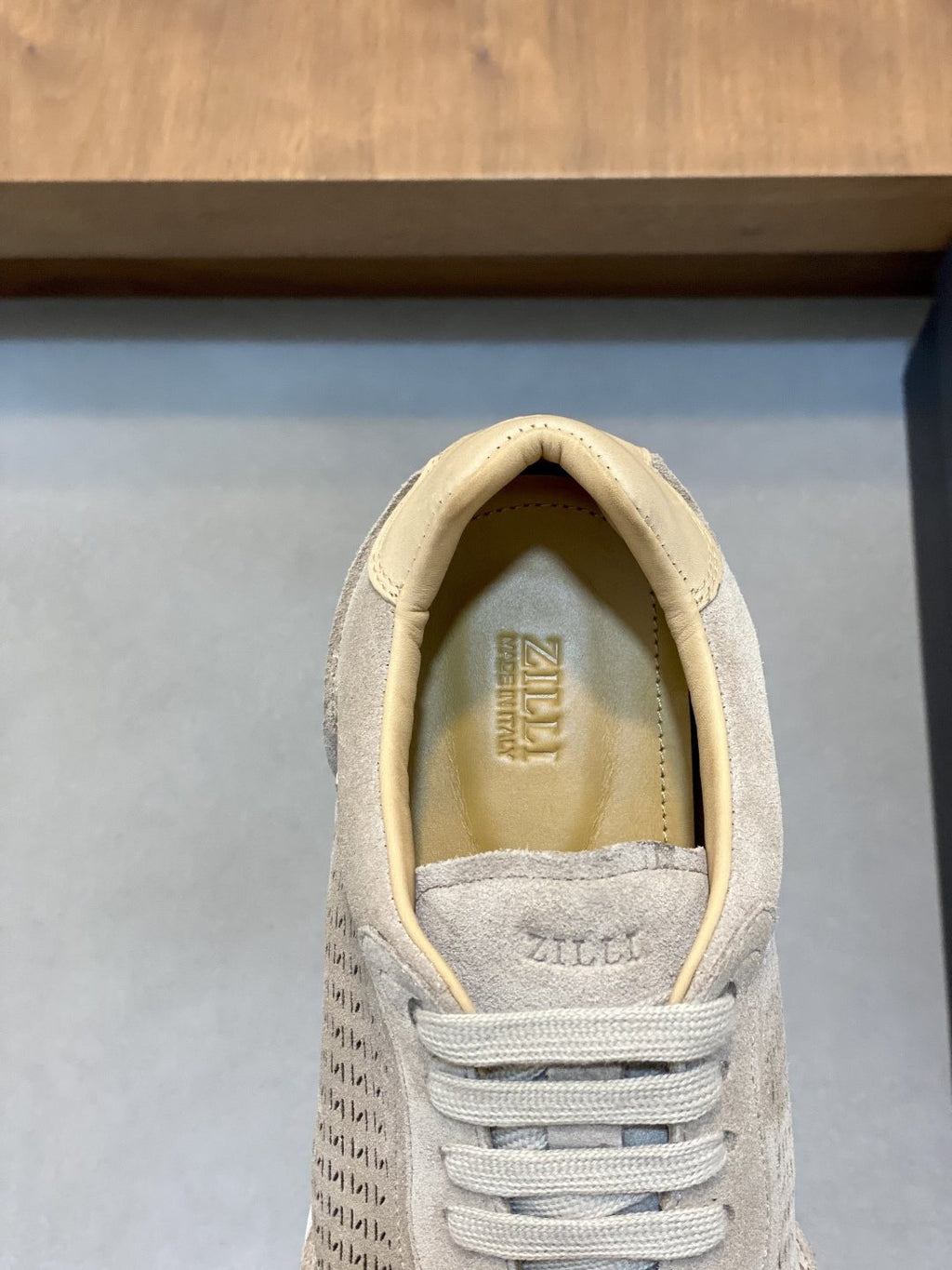 ZILLI Textured Low-Top Sneakers — detail