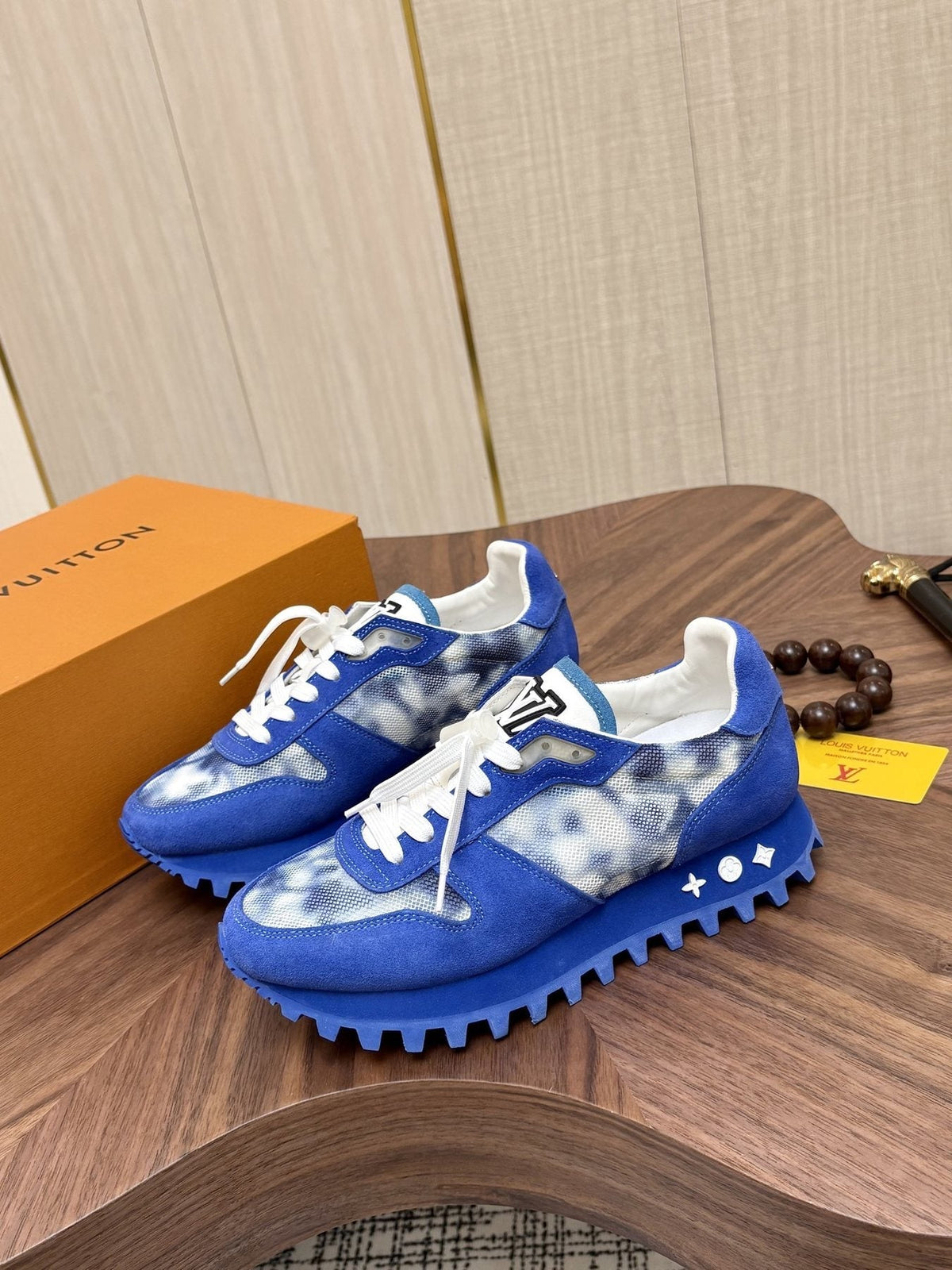 Louis Vuitton Blue Patterned Low-Top Sneakers — side