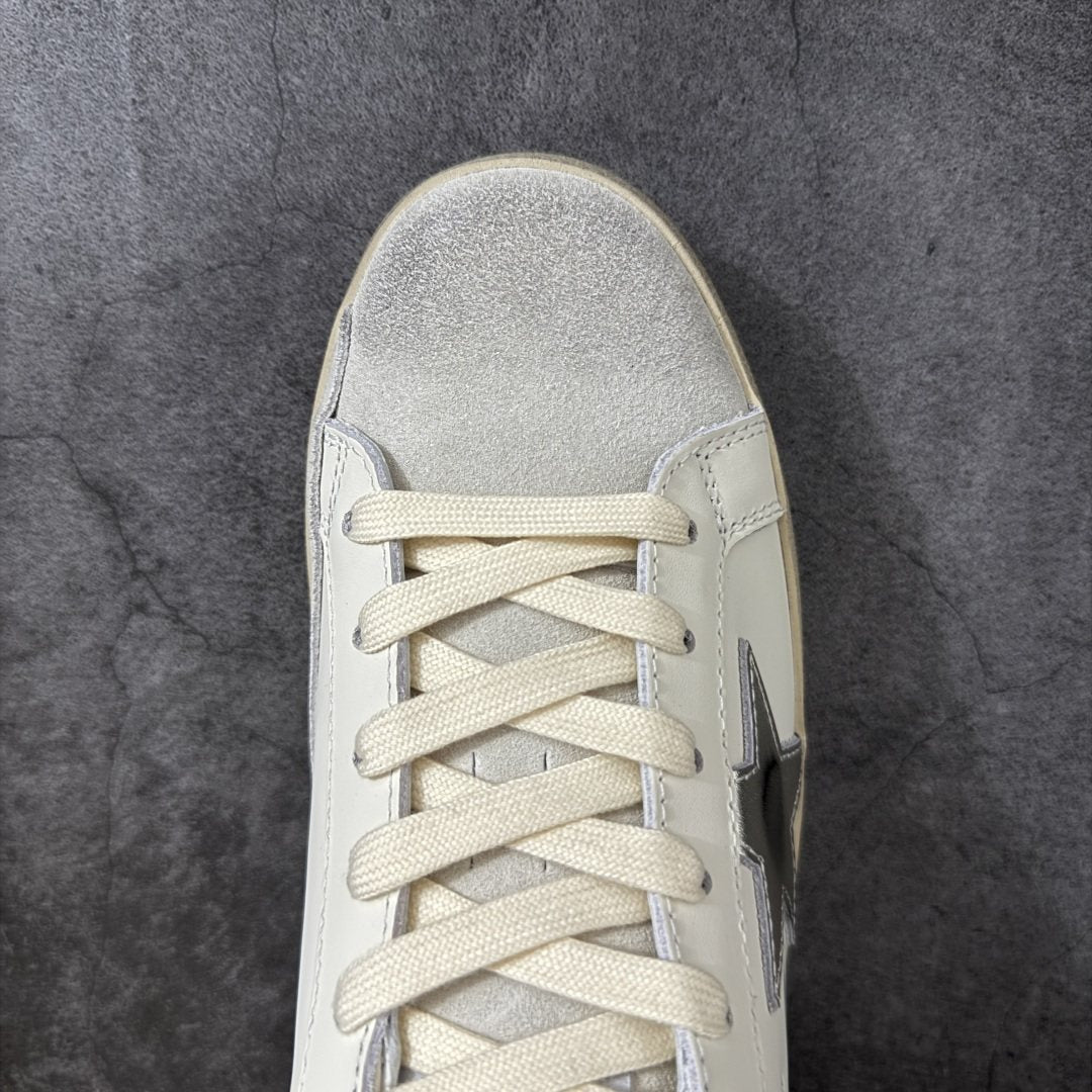 Golden Goose Silver Star Sneakers — detail