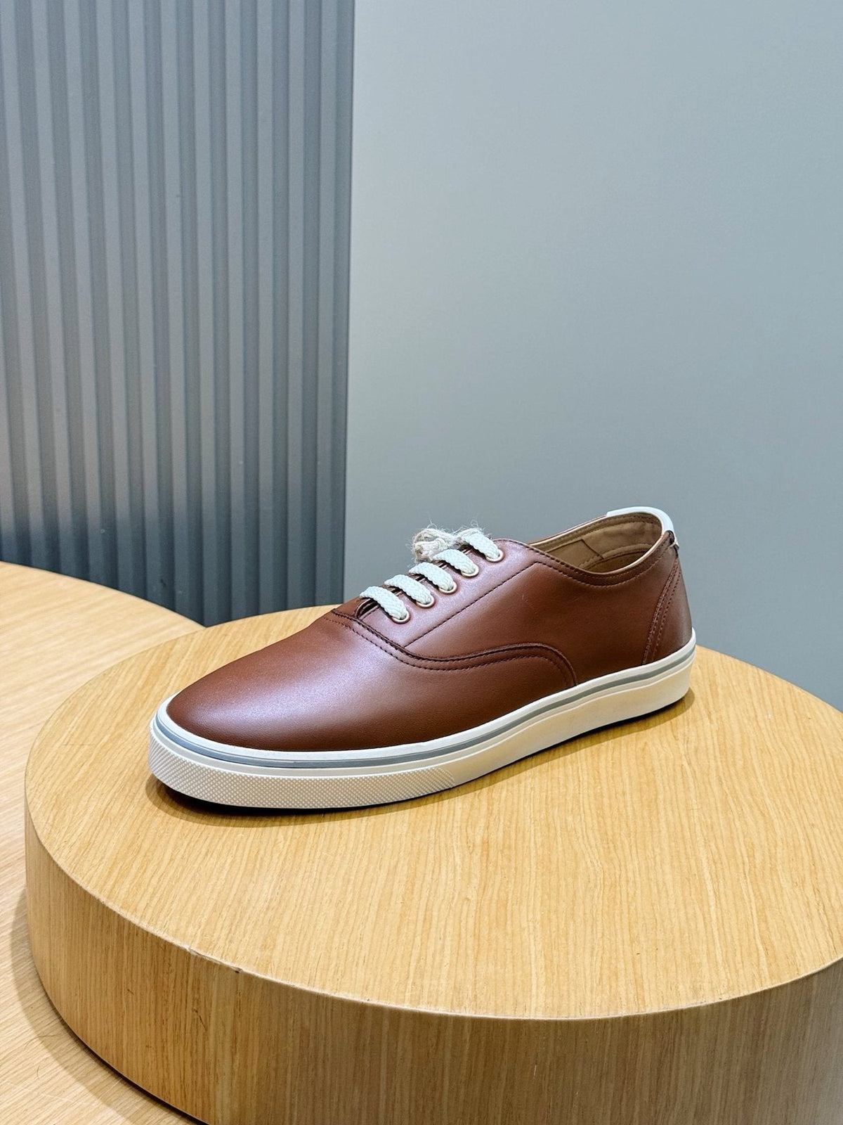 Brunello Cucinelli Leather Low-Top Sneakers — front