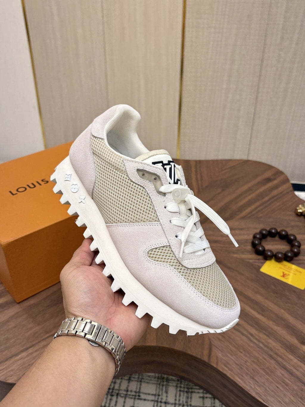 Louis Vuitton Color-Block Low-Top Sneakers — model