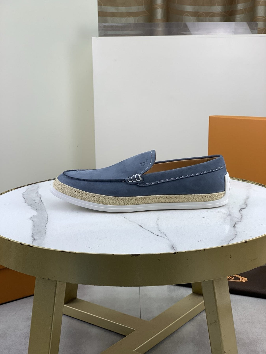 TOD'S Raffia-Trim Driving Loafers — side