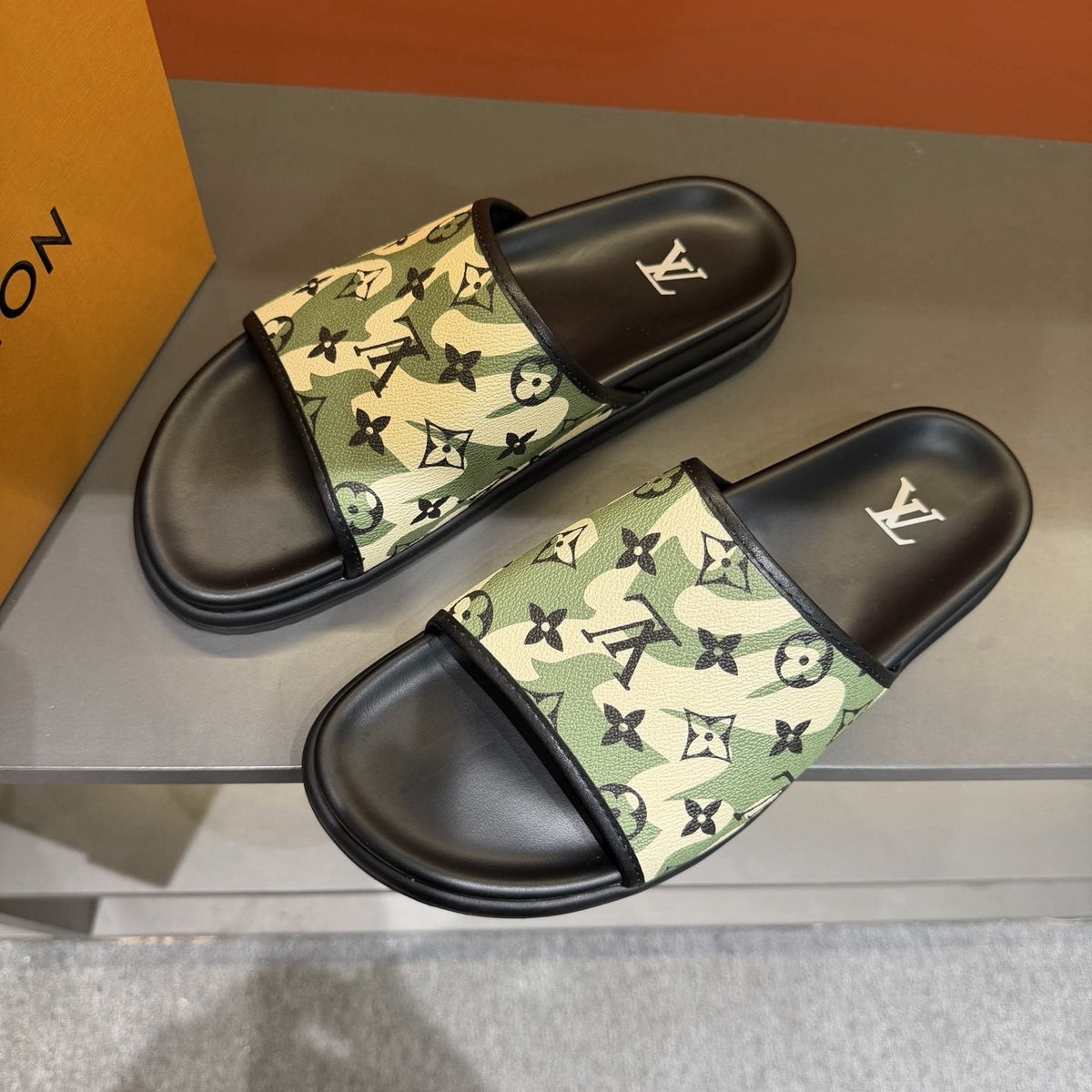 Louis Vuitton Monogram Pattern Slide Sandals — front