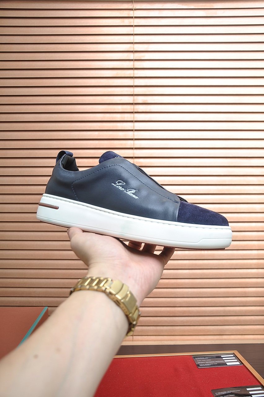 微商相册测试鞋子-Loro Piana Low-Top Slip-On Sneakers — model