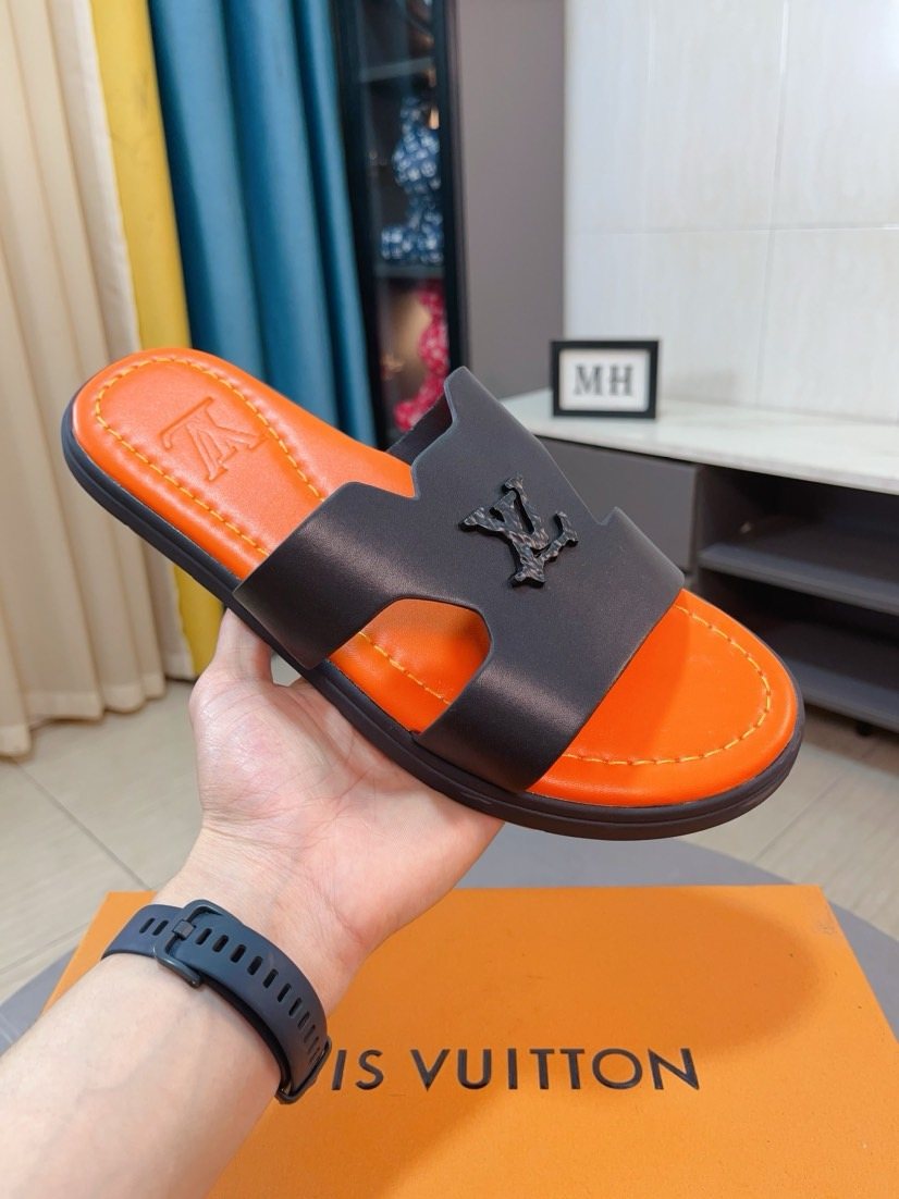 Louis Vuitton Logo-Pattern Slide Sandals — front
