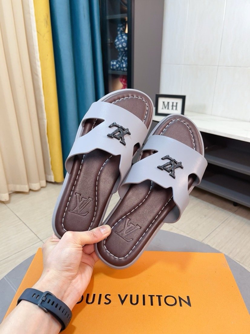 Louis Vuitton Logo-Pattern Slide Sandals — side