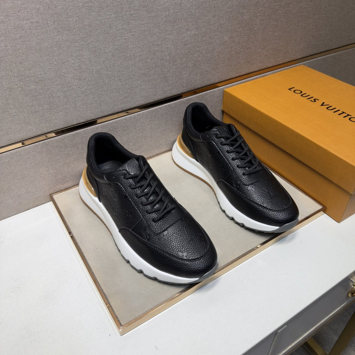 Louis Vuitton Textured Low-Top Sneakers — front