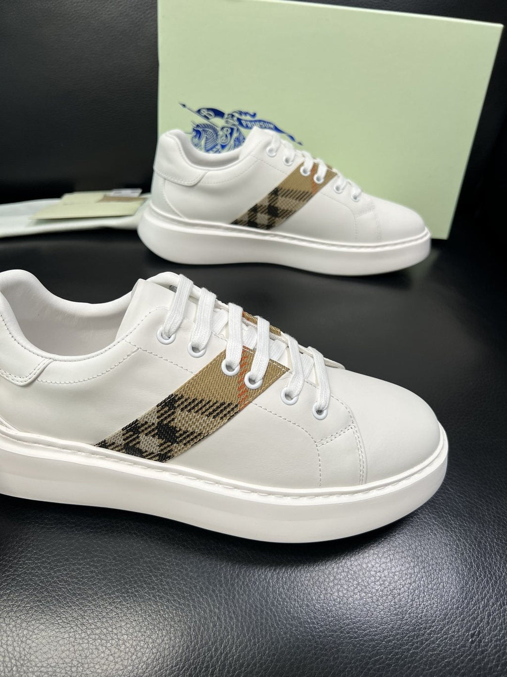 BURBERRY Check-Panel Low-Top Sneakers — side