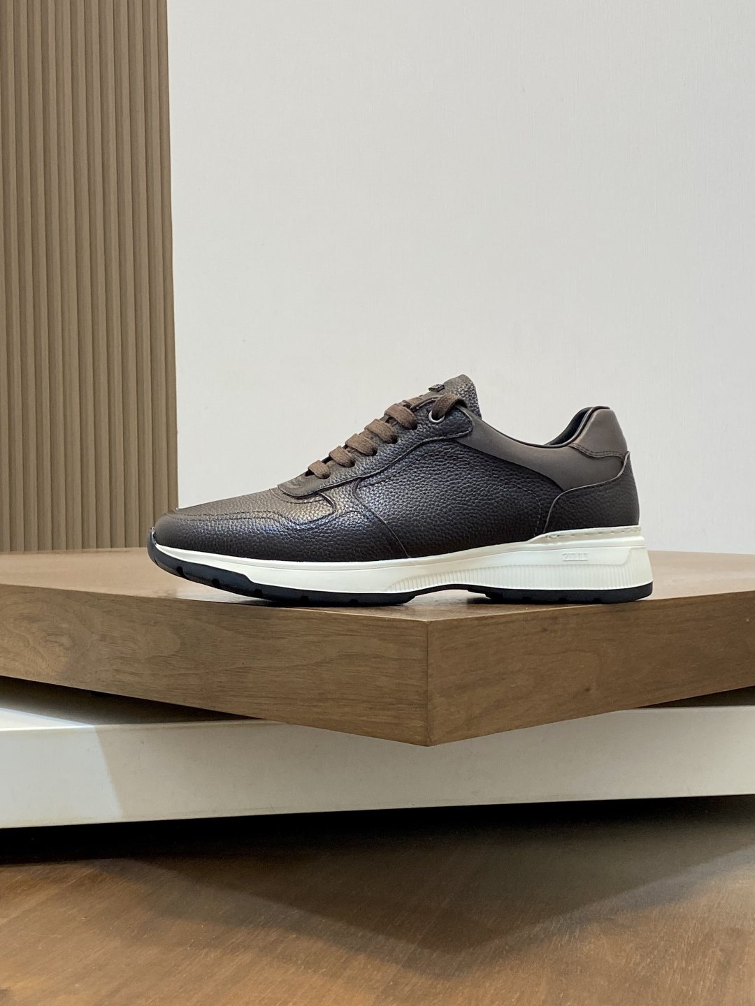 ZILLI Stitched Low-Top Sneakers — side
